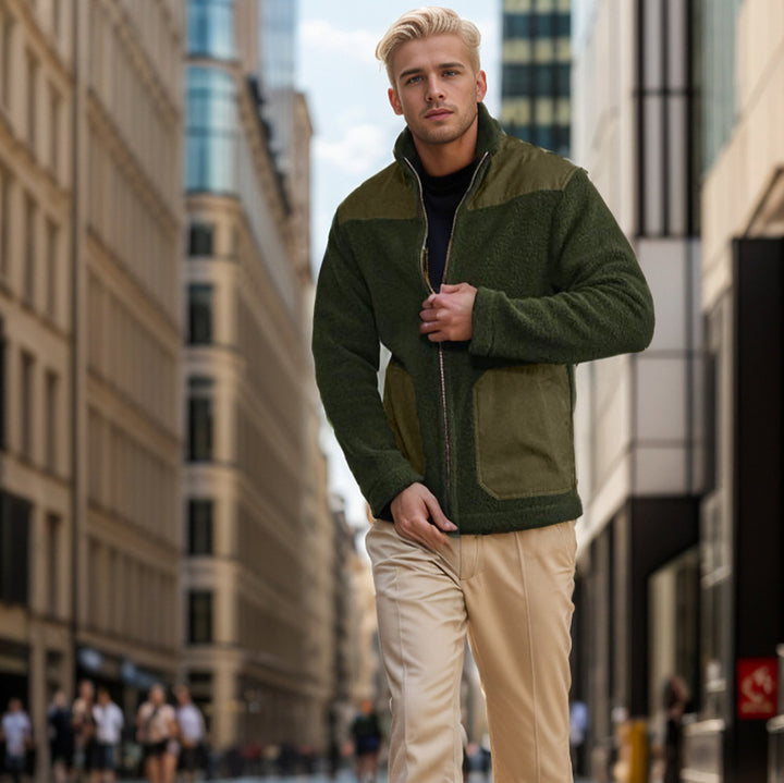 Men's fleece jacket with high-quality inner lining and practical zippered pockets Lisslune