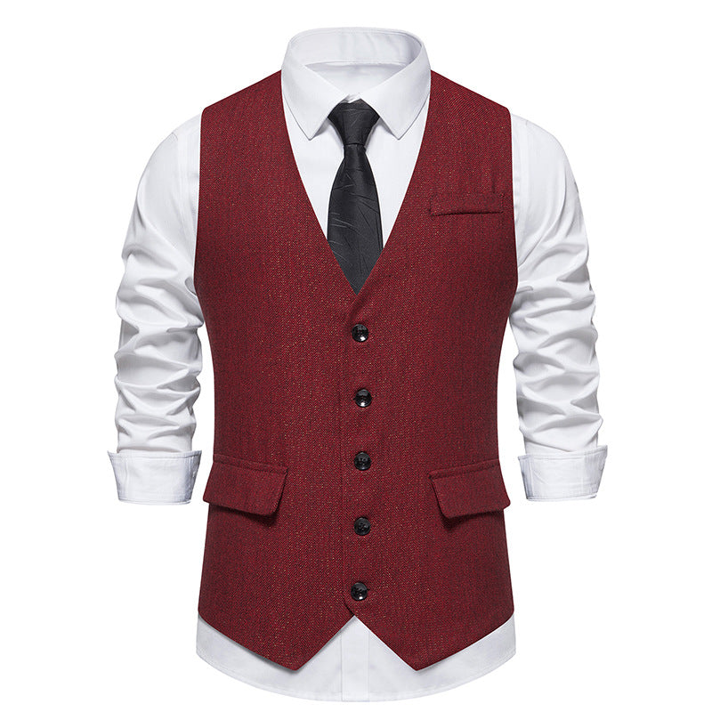 Men's elegant suit vest with fine modern design and practical pockets Lisslune