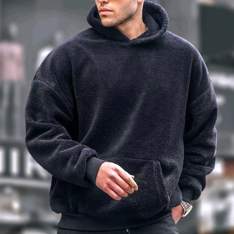 Men's oversized fleece pullover with practical pockets and hood Lisslune