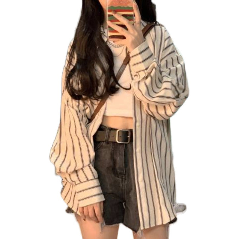 Women's striped overshirt blouse in a casual cut with oversized sleeves