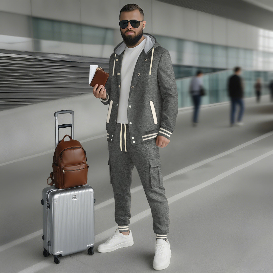 Men's sporty hoodie and jogger set with practical pocket and optimal fit Lisslune