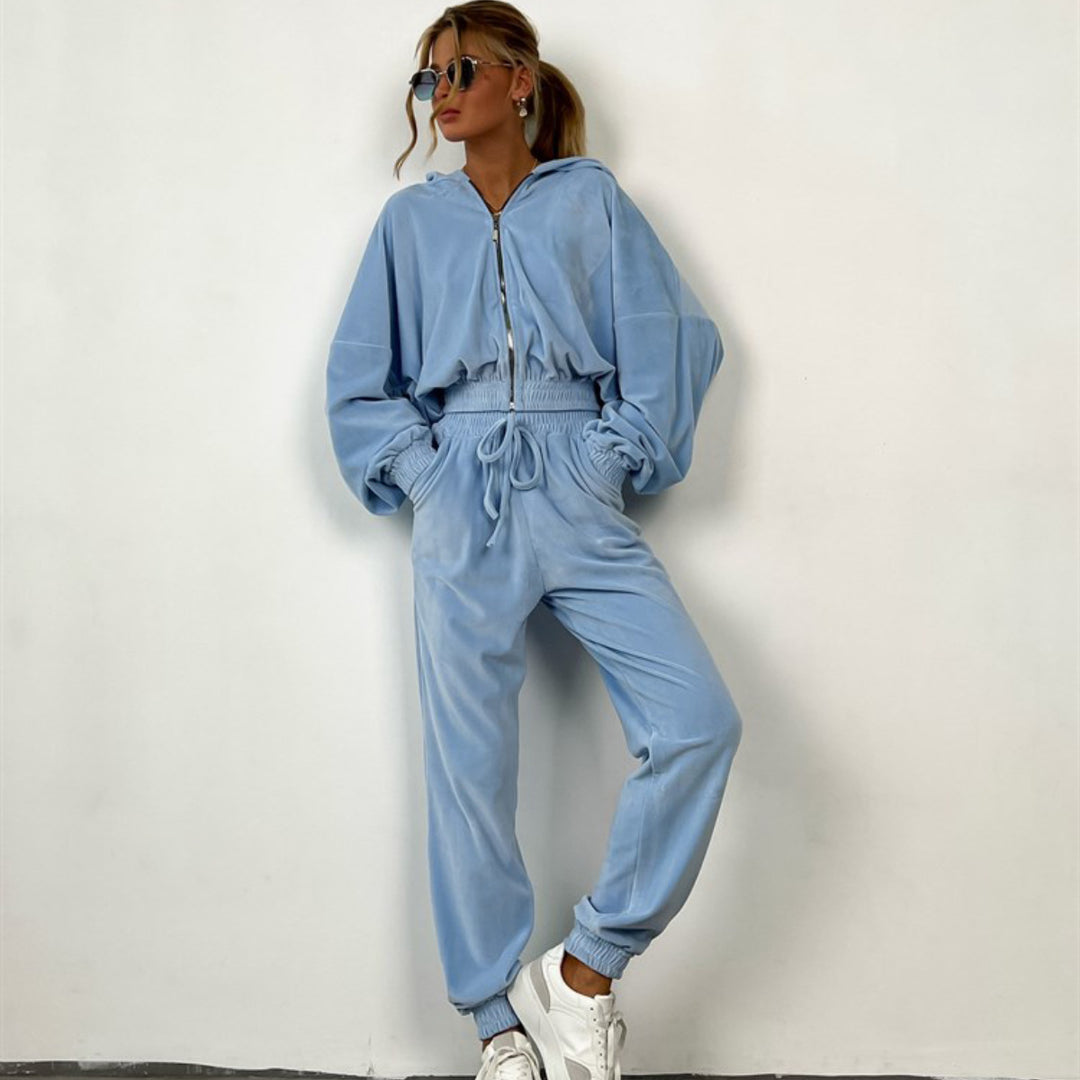 Women's sporty velour tracksuit with hood and zip Lisslune