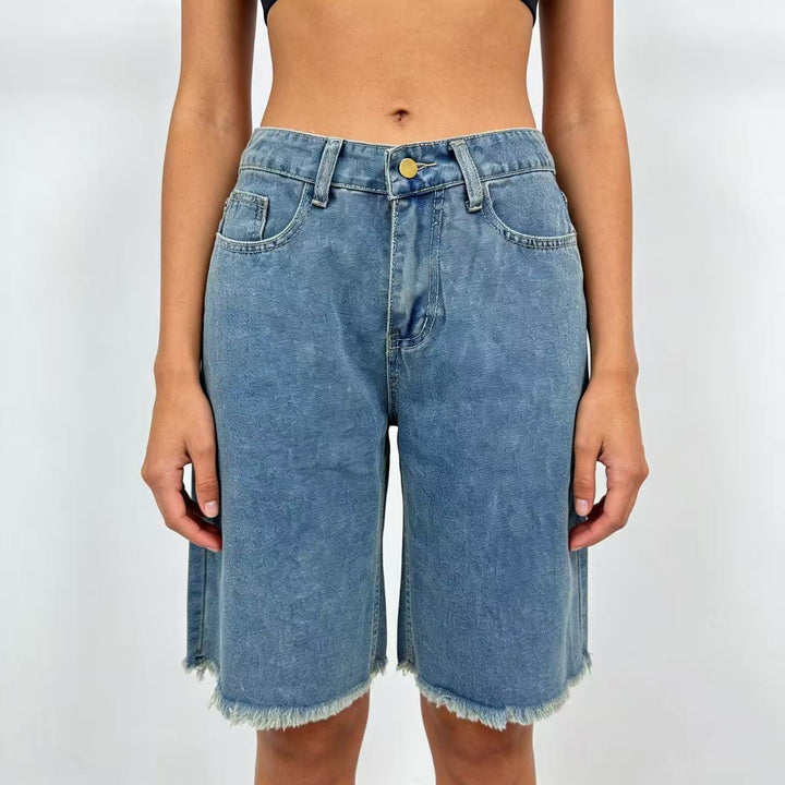 Women’s casual denim shorts with frayed hems and high waist Lisslune