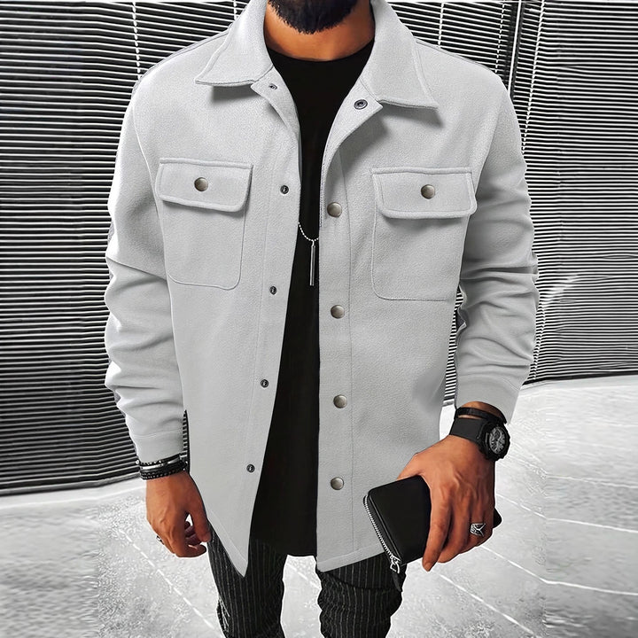 Men's stylish overshirt jacket with practical pockets and modern button design Lisslune