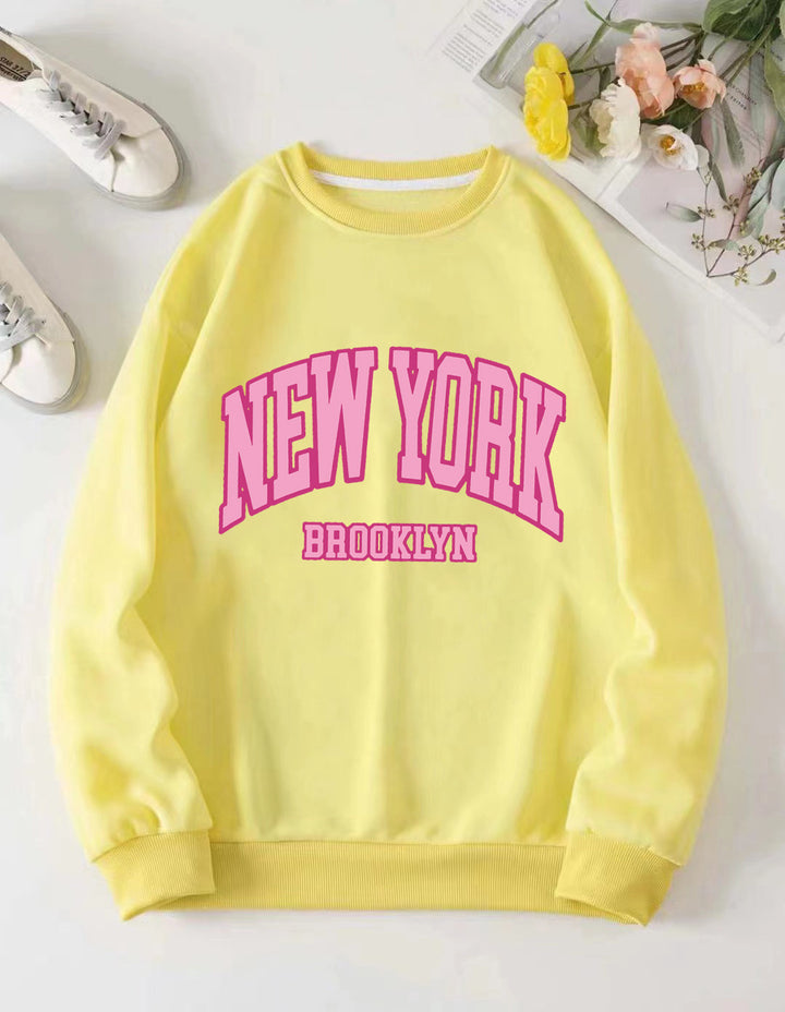 Women's casual sweater with striking NYC print Lisslune