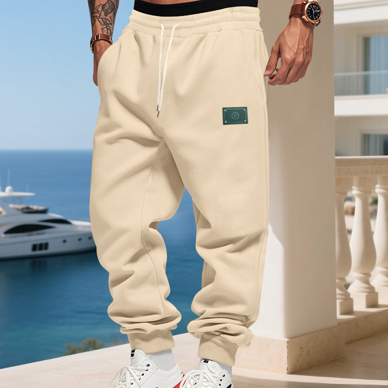 Men's comfortable Relaxed-Fit sweatpants with elastic waistband and functional pockets Lisslune