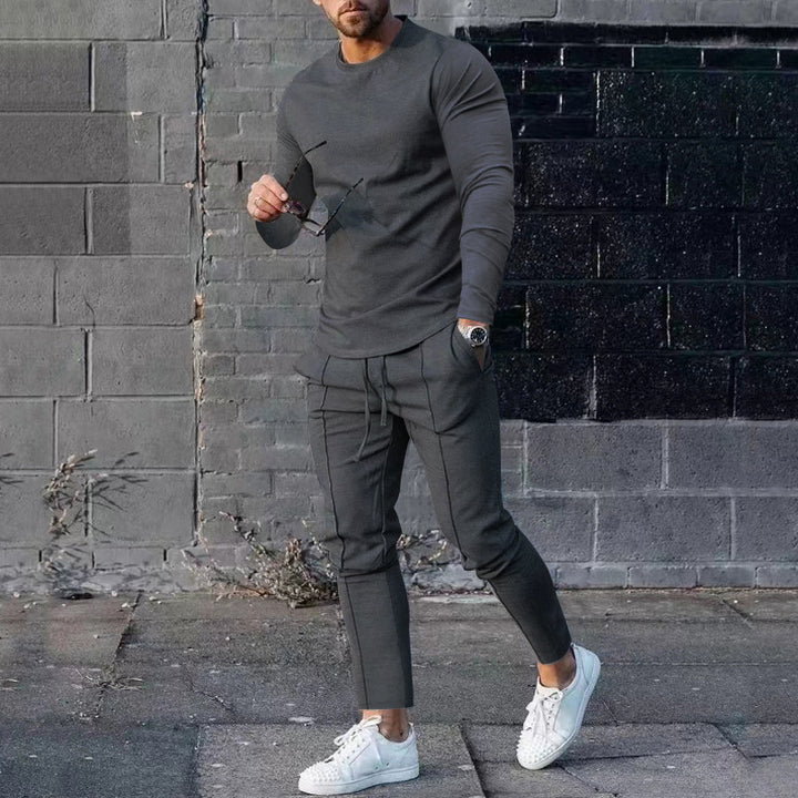 Men's sporty long-sleeve shirt with modern contrast seams and comfortable jogging pants Lisslune