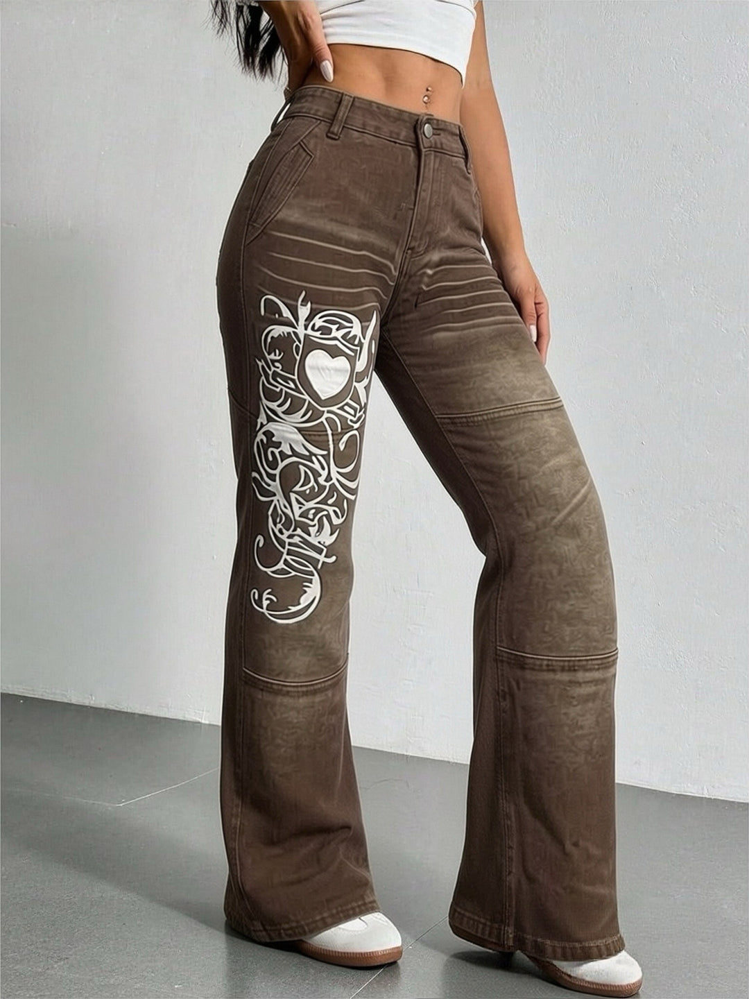 Damen weite Jeans mit kunstvollem Aufdruck Lisslune