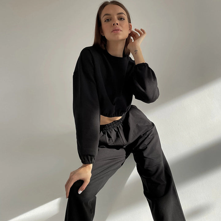 Ladies sporty loungewear set with loose fit and elastic waist Lisslune