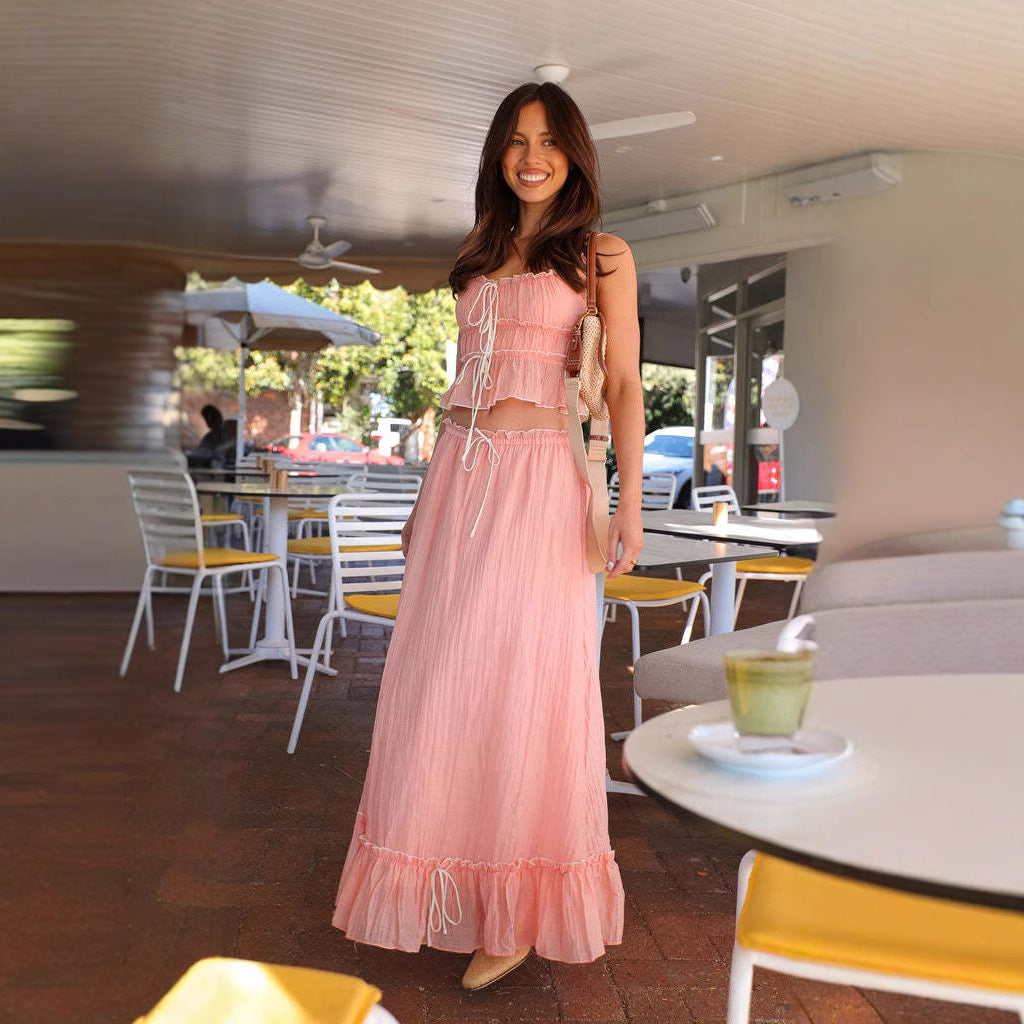 Ladies' maxi dress with playful ruffled hem and practical tie bands Lisslune