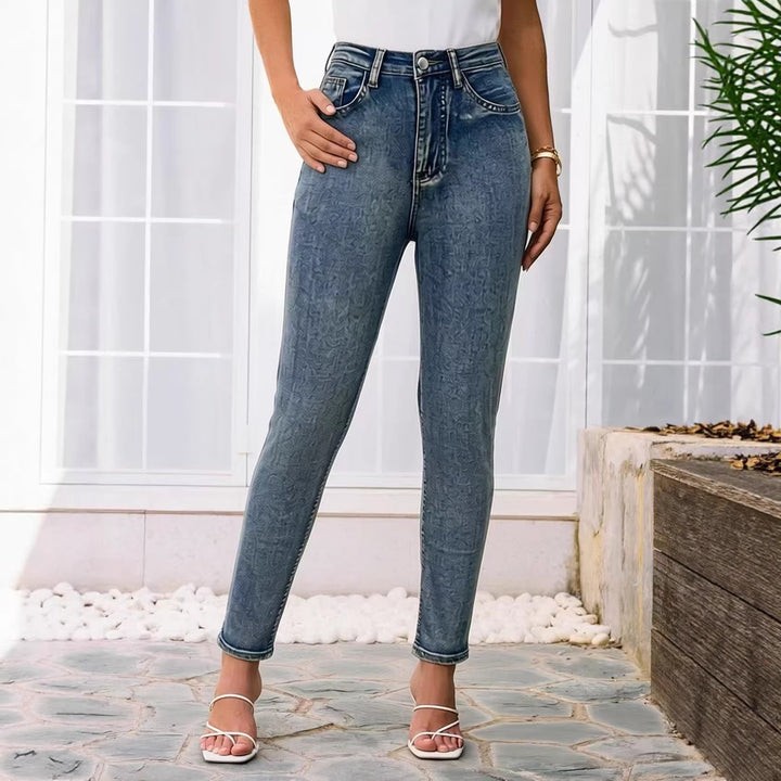 Damen Slim-Fit Jeans mit modernem Used-Effekt und hoher Taille Lisslune