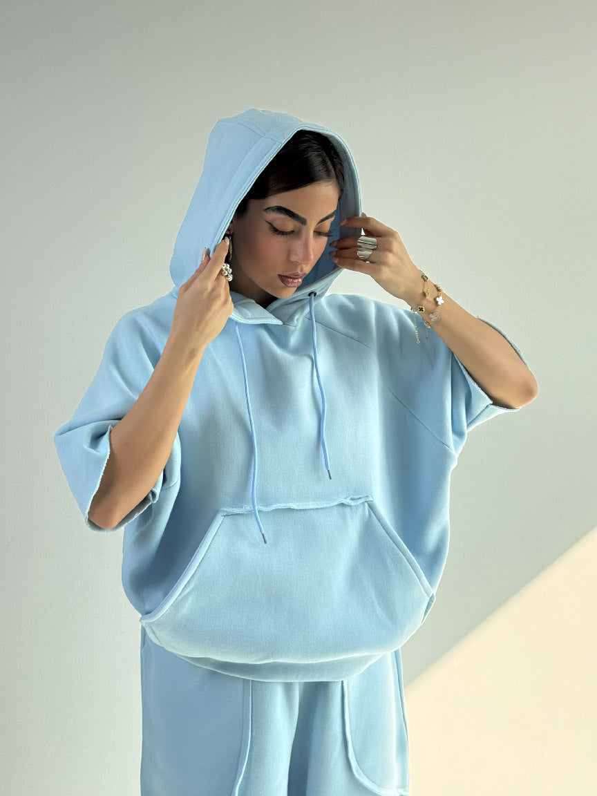Women's oversized hoodie with kangaroo pocket Lisslune