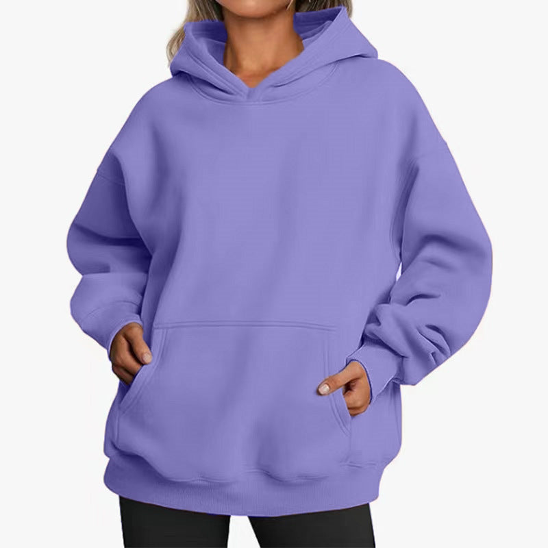 Women's oversized hoodie with practical kangaroo pockets and soft inner lining Lisslune