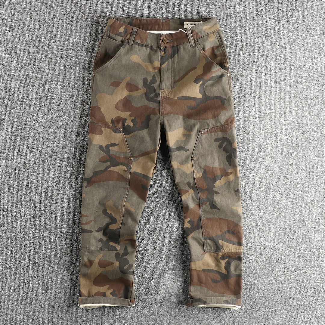 Men's cargo pants in modern camouflage design with multifunctional pockets Lisslune