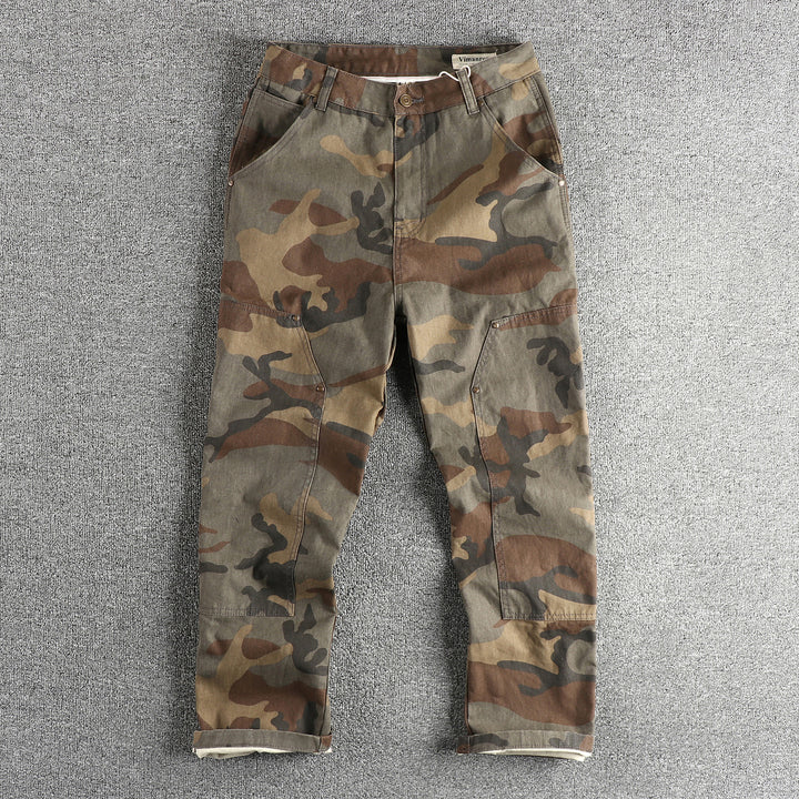 Men's cargo pants in modern camouflage design with multifunctional pockets Lisslune