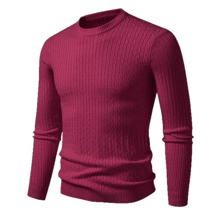 Men's chunky knit sweater with elegant cable pattern Lisslune