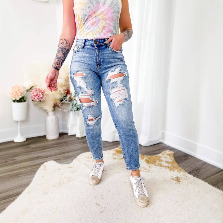 Women's skinny jeans with trendy destroyed look and elastic waistband Lisslune