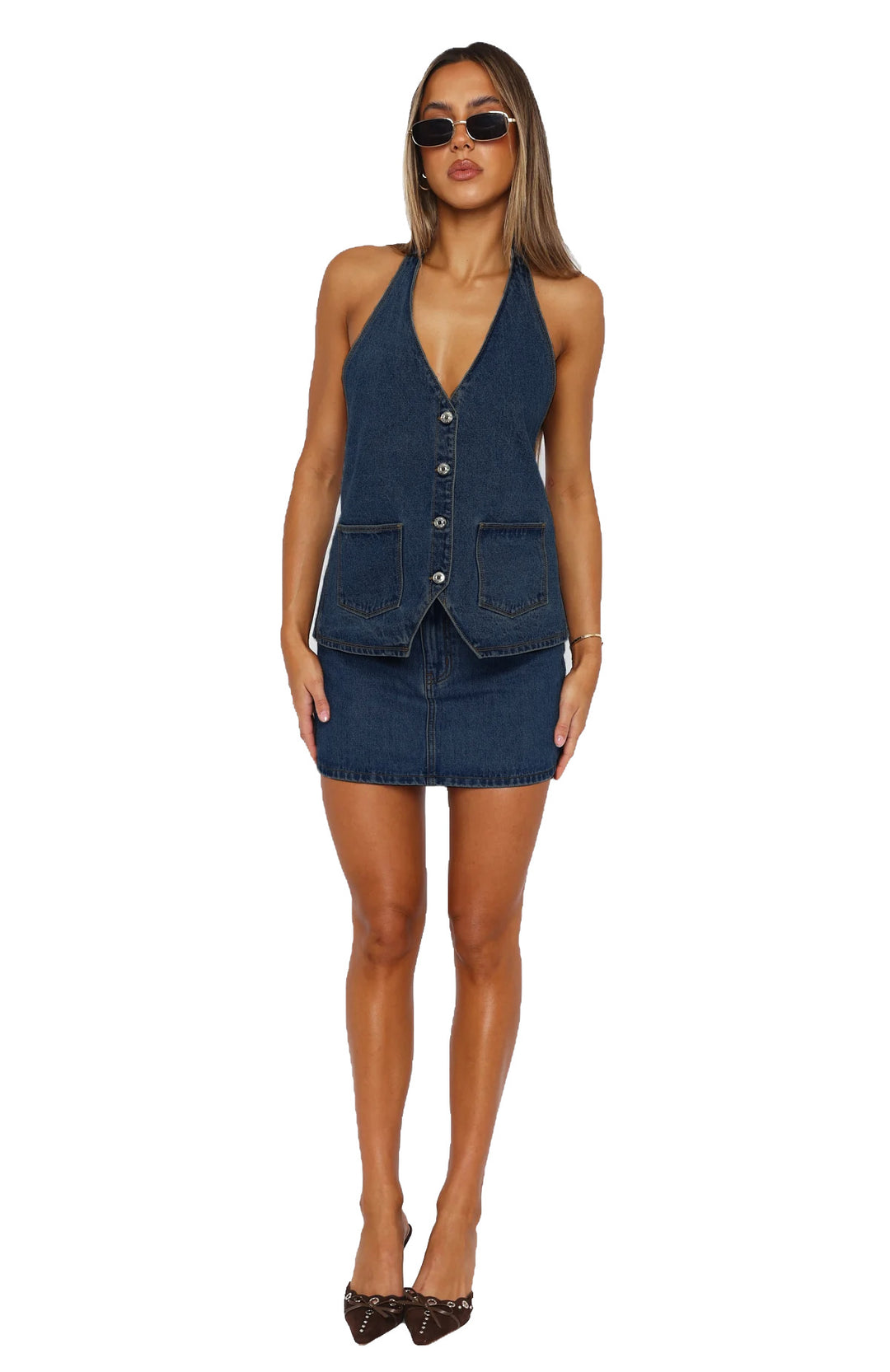 Women's denim dress with sleeveless design and practical pockets Lisslune