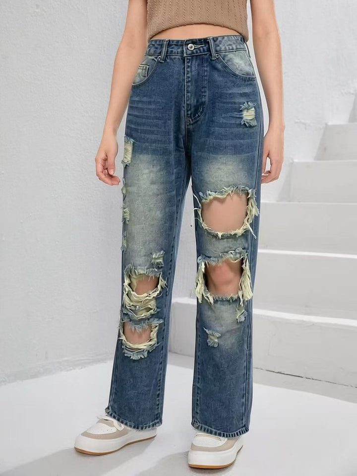 Women's casual destroyed jeans with wide legs and trendy ripped details Lisslune