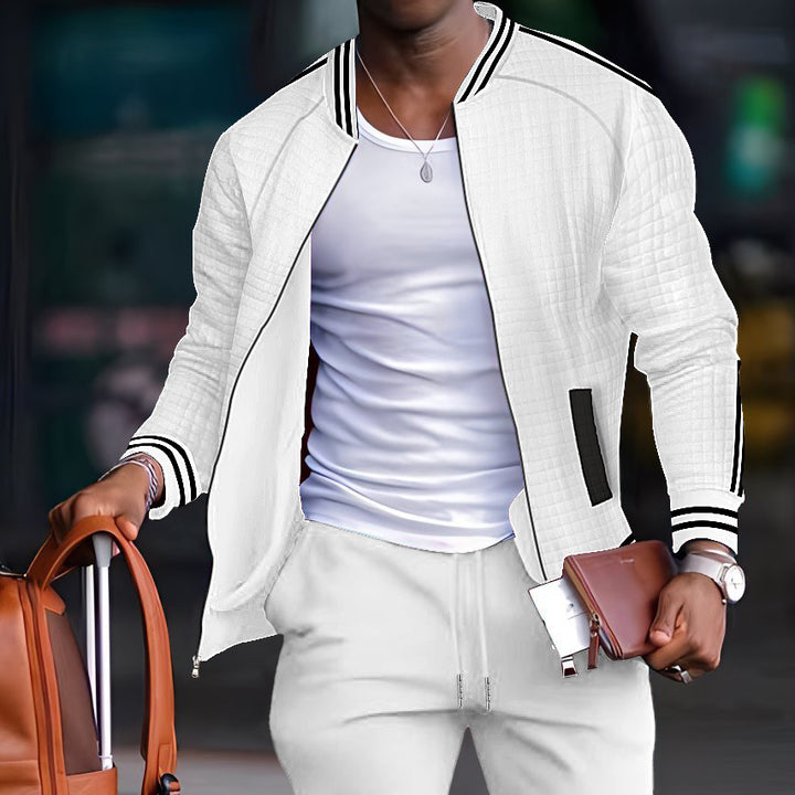 Men's sporty quilted jacket with modern cut and practical zip pockets Lisslune