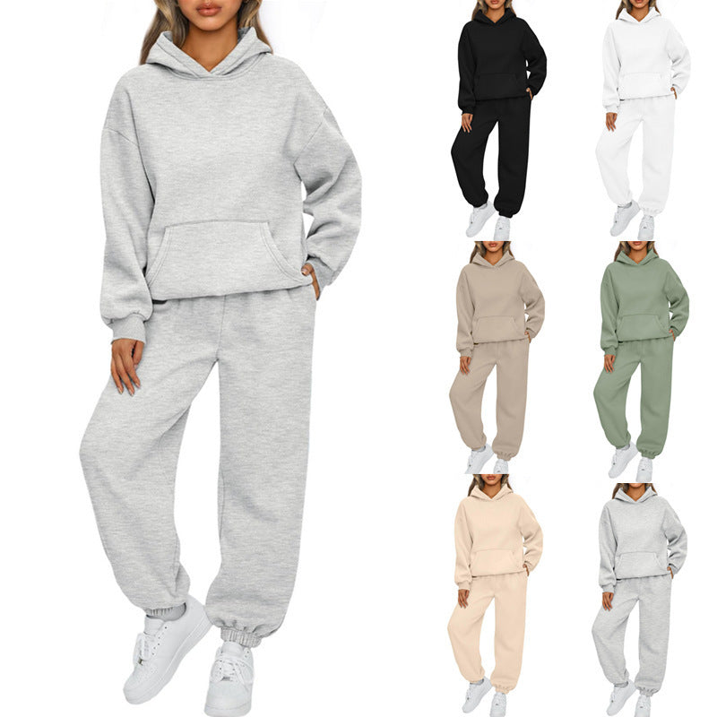 Women's leisure jogging suit with soft lining and practical pockets Lisslune