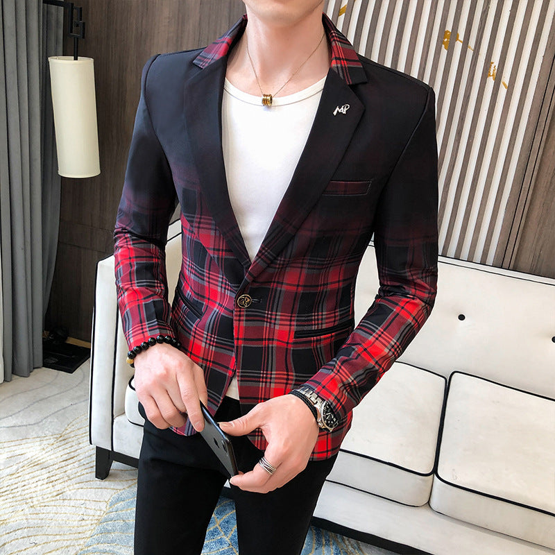 Men's elegant checkered blazer with modern cut and fine details Lisslune