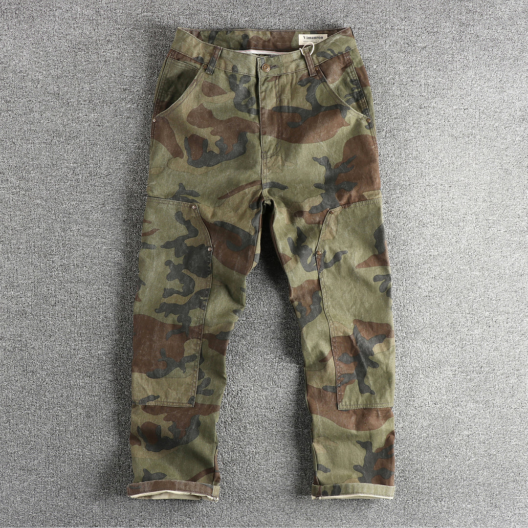 Men's cargo pants in modern camouflage design with multifunctional pockets Lisslune