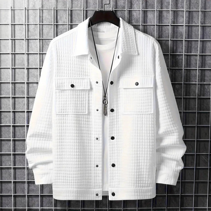 Men's casual shirt jacket with textured fabric and practical pockets Lisslune