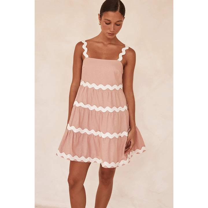 Women's Summery Linen Dress with Wavy Accents and Airy Cut
