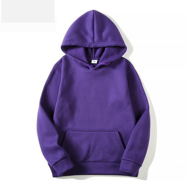Ladies hoodie with practical kangaroo pocket and soft inner lining Lisslune
