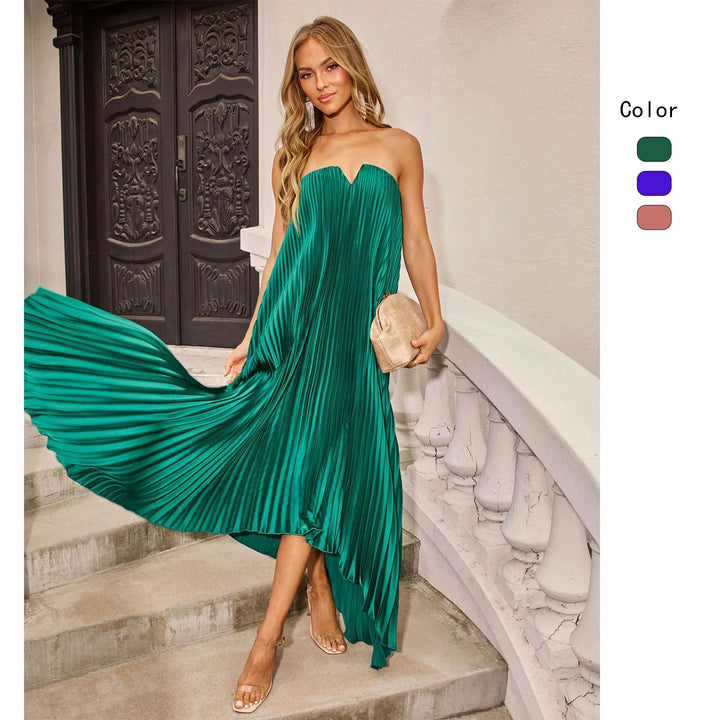 Women's maxi dress with pleated bodice and elegant V-neck Lune London