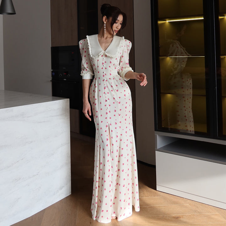 Ladies maxi dress with elegant collar trim and floral accents