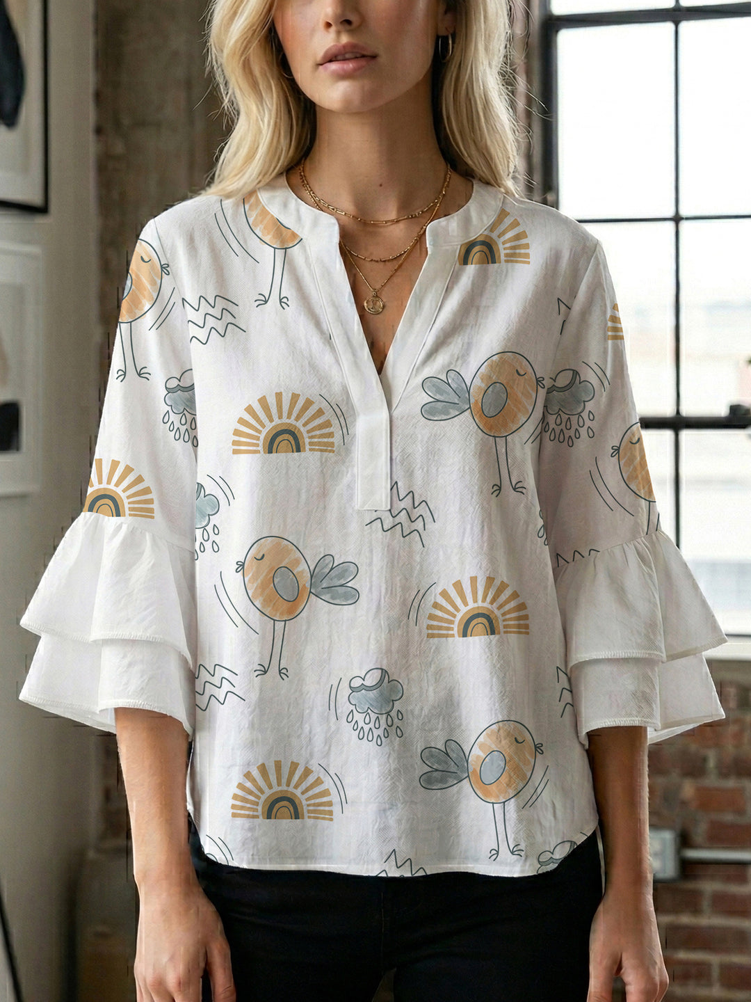 Women's blouse with ruffle details and eye-catching animal print Lisslune