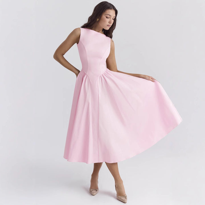 Women's A-line dress with elegant cut and waist definition