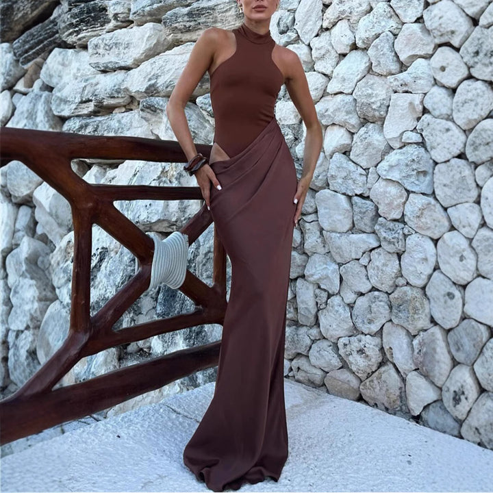 Ladies' maxi dress with fashionable cut Lisslune