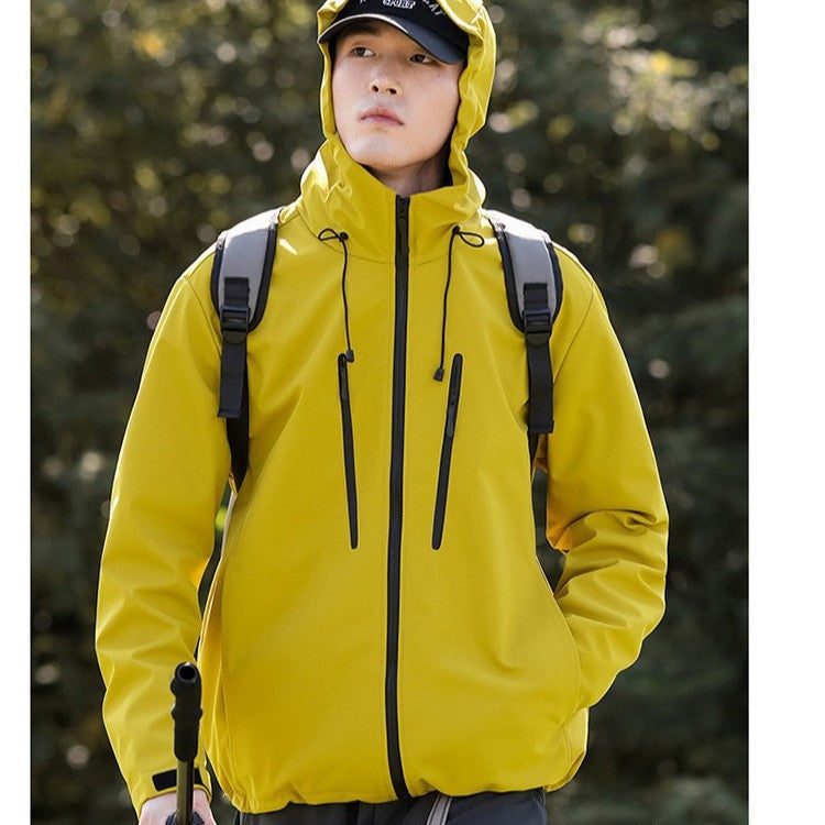 Women's functional jacket with water-repellent material and practical zip pockets Lisslune