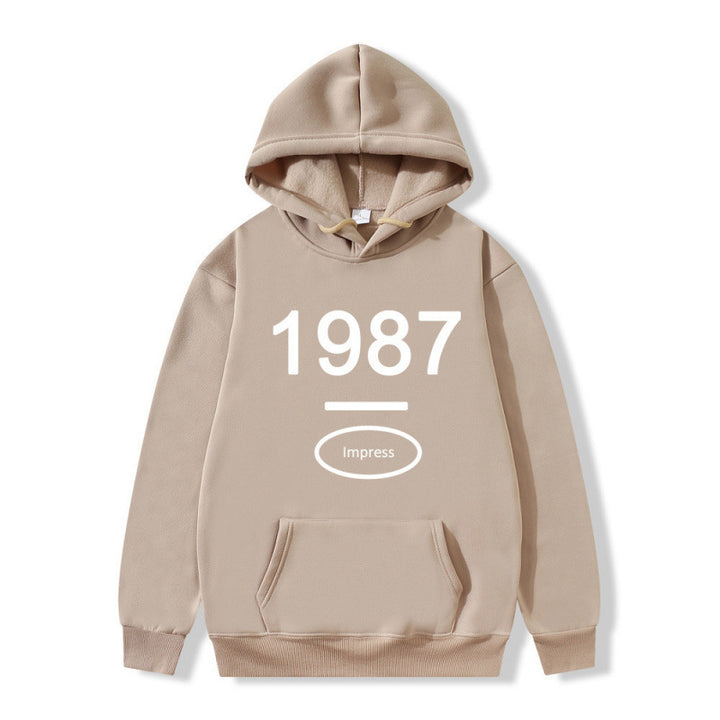Women's hooded sweatshirt with practical kangaroo pocket design Lisslune