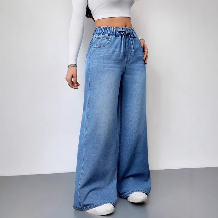 Women's Wide Cut Denim Pants with Elastic Waistband and Practical Pockets