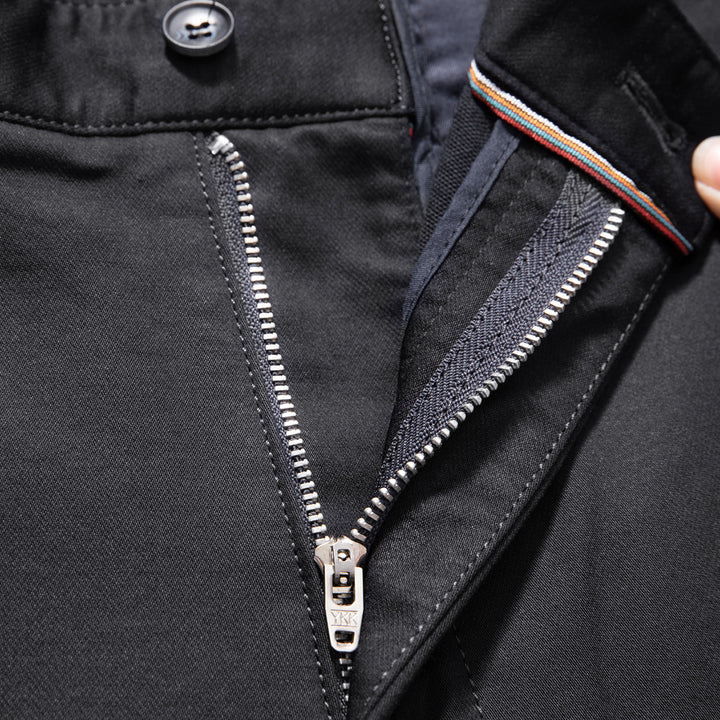Men's Elegant Chinos with Practical Pockets and Modern Cut Lisslune