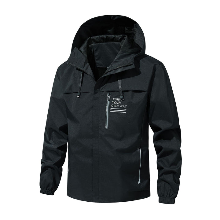 Men's Lightweight and Water-Repellent Outdoor Jacket Lisslune