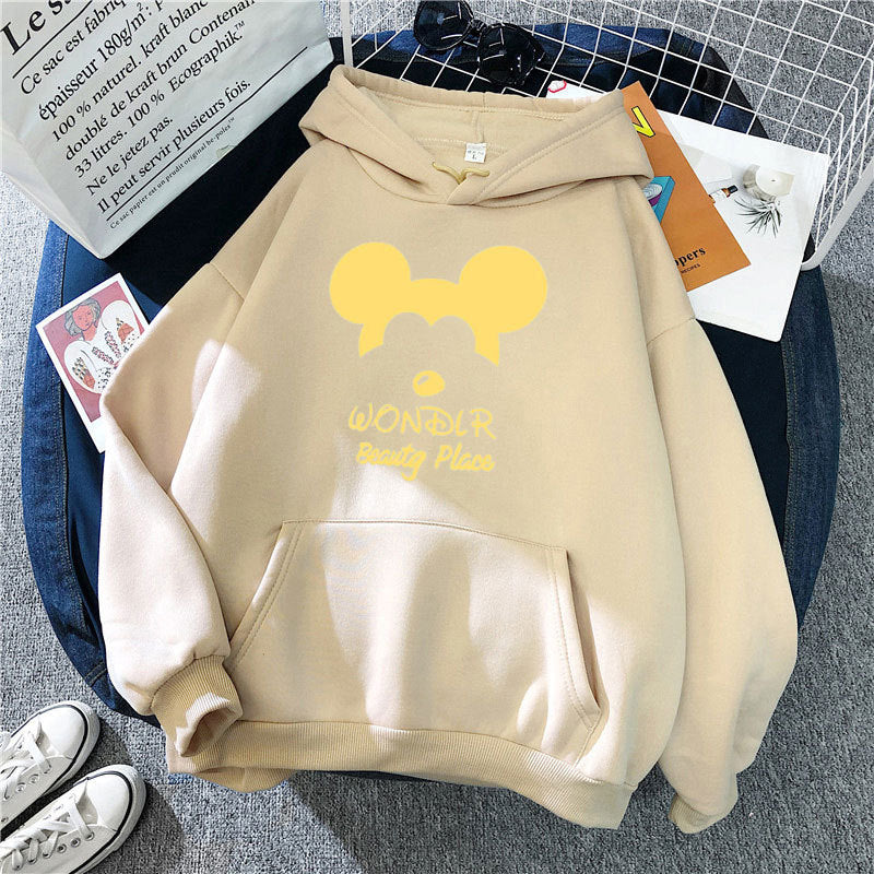 Women's hoodie with playful animal motif Lisslune
