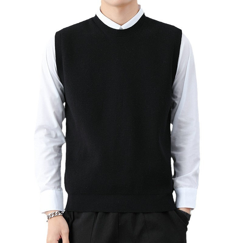 Men's knit vest with modern fine knit pattern and comfortable fit Lisslune