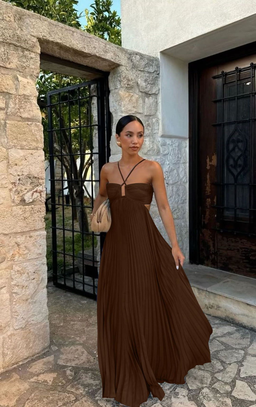Women's pleated dress with off-the-shoulder design and refined strap details