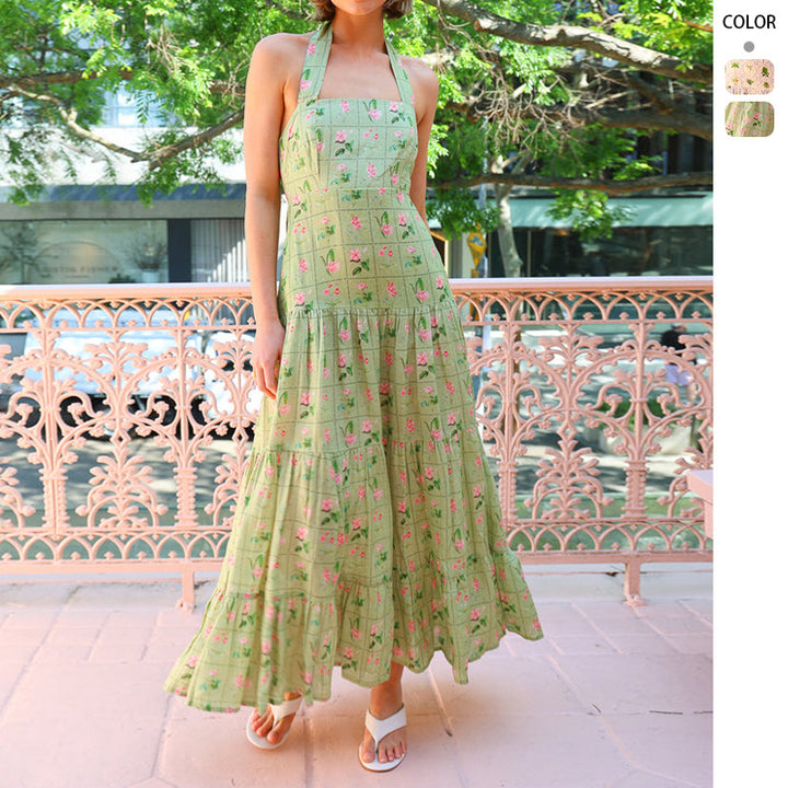 Women’s maxi dress with playful halterneck design and floral pattern mix Lisslune