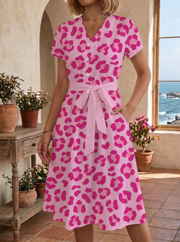 Women's casual dress with modern leopard print and adjustable belt Lisslune