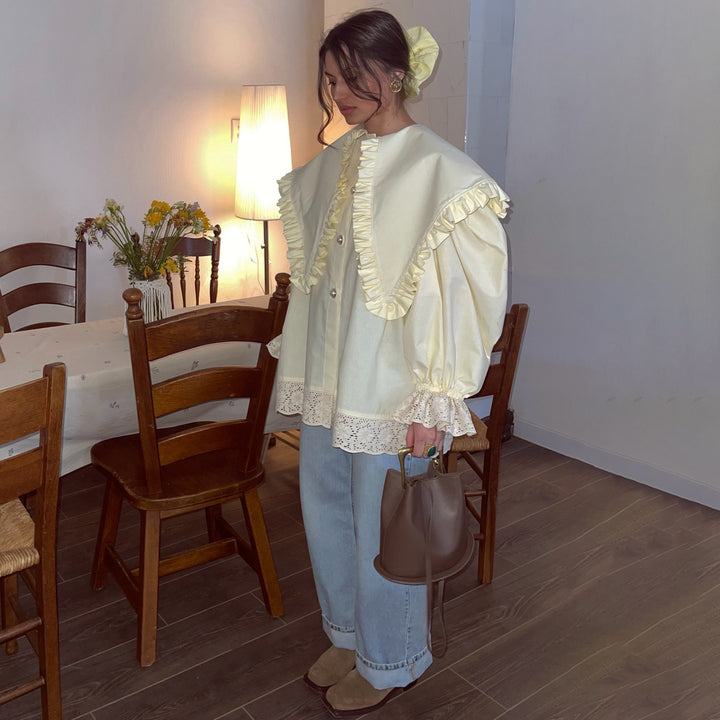 Women's oversized blouse with ruffle details and lace trim Lisslune