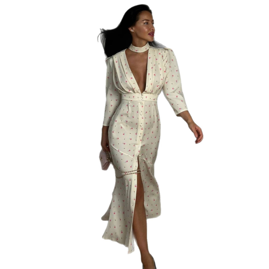 Women's maxi dress with elegant V-neck and trendy button design