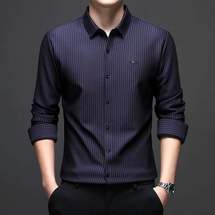 Men's shirt with fine stripe pattern and modern cut Lisslune