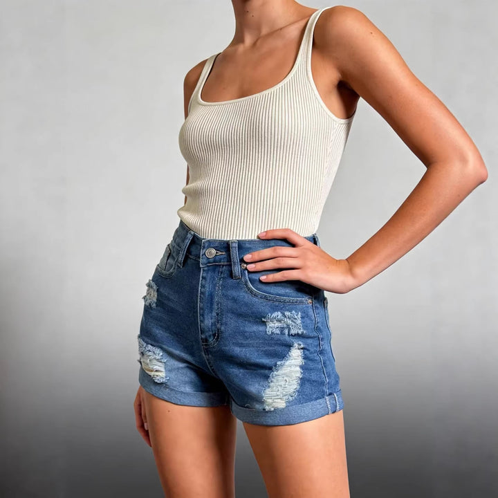 Women's Crop Top in classic check pattern with puff sleeves Lisslune