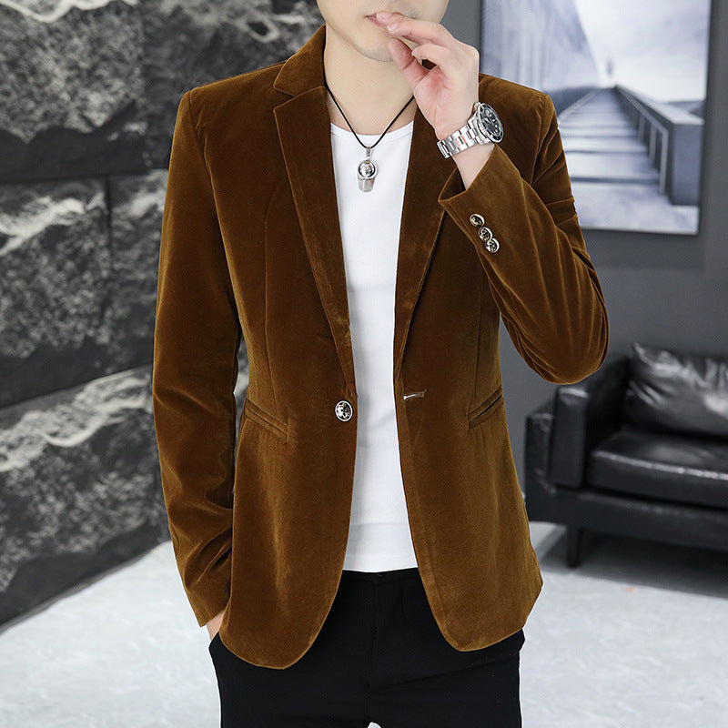 Men's velvet blazer with an elegant cut and characteristic buttons Lisslune
